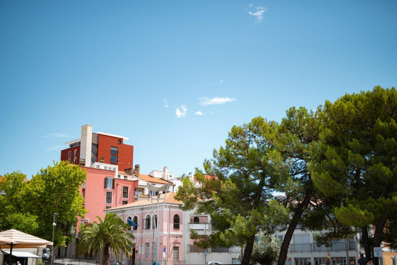 Koper Seaside Residence Eksteriør billede