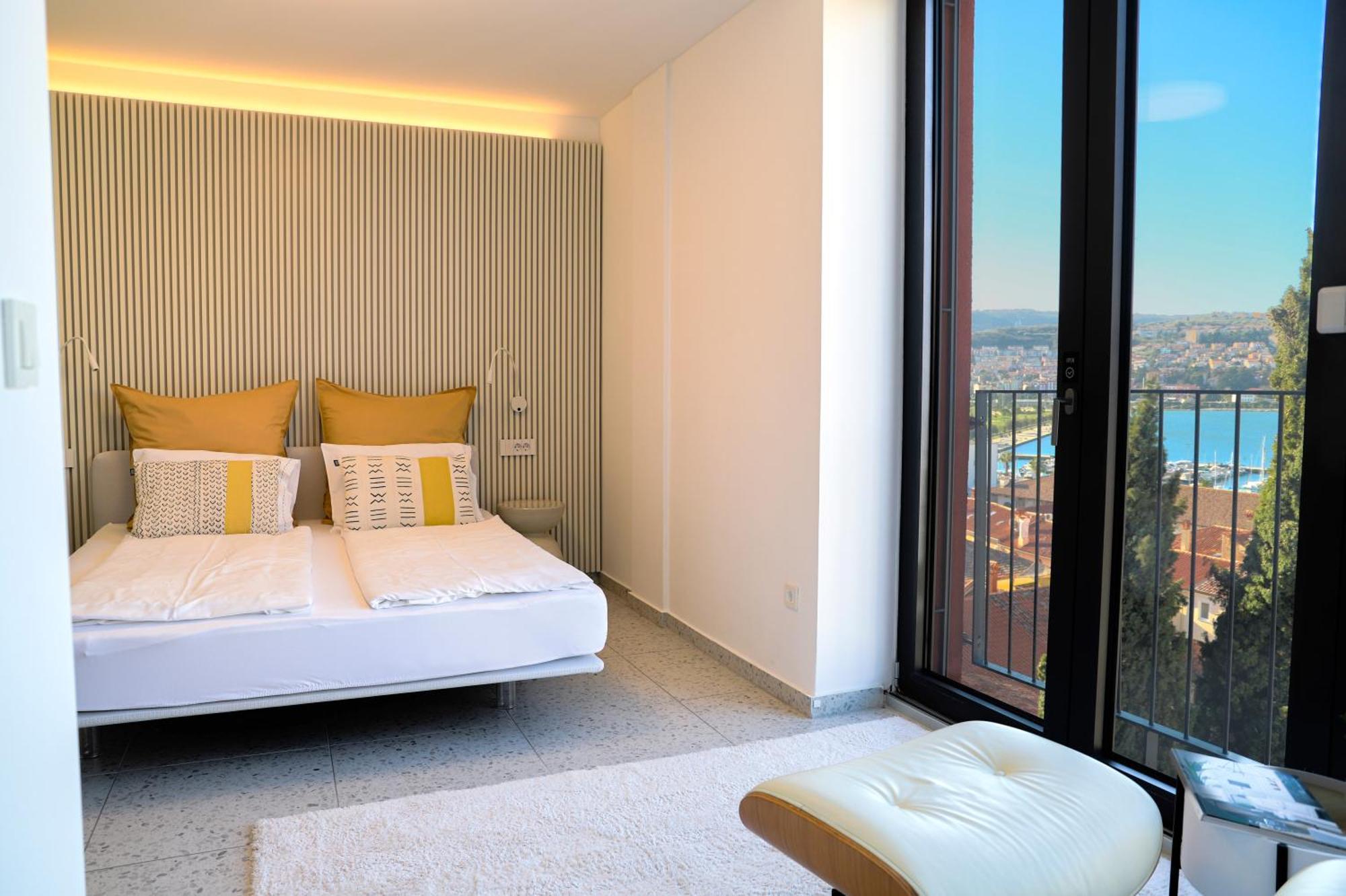 Koper Seaside Residence Eksteriør billede